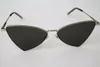 Jerry Silver Grey Cat Eye Lunettes de soleil Géométrique 303 Femmes Designer Sunglasses Summer Shades Lunettes de Soleil UV400 Eyewear