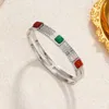 Bangle Luxuosa Ruby Emerald Trigo Texturizado Double Fita unissex Abertura de aço inoxidável Hollo