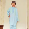 Vêtements ethniques Boys Kurtas Broidered Two-Piece Robe pour Hui Performance Costumes PakistanI Salwar Kameez