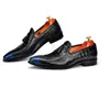 Scarpe per vestiti Il primo strato di crow -hide in pelle di business in pelle coccodrillo intagliato casual