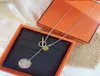 Collana di design classica Fashion Elegant Collane Gift per Mens Woman Jewelry Coin Pendant Altamente qualità con Shell Box Pendant5500349
