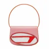Popüler çantalar çanta çanta nappa lüks kadın deri tasarımcı omuz bayan crossbody sling el çantası debriyaj kanat pembe kırmızı kılıflar sokak stilleri bayanlar