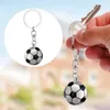 Party Favor Football KeyChain Club Player och Fan Souvenir Metal With Hand Gift Christmas Kitchen Handels Nisses