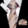 Neckkrawatte Set Neues Design Krawatte Set Jacquard gewebt Gravata Silk Krawatte Hanky Manschettenknöpfe Krawatten Sets Fit Wedding Business Group Group