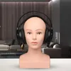 Mannequin Heads Model Head Wig Display Soft Touch Human Body Model Kvinnlig konsol och mögel för hemans ansikte Mask Hårskydd CAP GLASES Q240510
