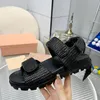 Designer Slippers Femme Sandales en cuir de vache, Summer Cool Fashion Paille tissée Sport Place Flip Flips Slippers Gladiator Printor Denim Black Fisherman Shoe, 35-41