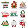 Feest ornamenten decoratie verjaardagen kerstdiy cadeauproduct gepersonaliseerde familie van 4 ornament pandemische harsaccessoires met rood touw 1028
