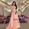 Robes de fête Robe Satin Satin Pink Evenom-Off épaule Arabian Dubai Prom Robe avec train Longues robes de rallon