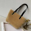 SOLUS CHE SCHEGGI SOTTO LAGGI ALNO ARTICIFICIO Signori di grande capacità di magliette morbide per le donne Fashion Inverno Travel Trove Casual Tote