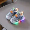 Children Led Casual Shoes Cute Cartoon Duck Sneakers Toddler Glowing Tennis Boys Girls Breathable Mesh Sports Sapato 240506