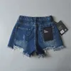 Europe et Amérique Shorts féminins High Street Designer Tranton Summer Summer Top Denim Shorts pour femmes Shorts en jean noir