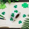 Present Wrap Patrick's Day Shamrock Stickers 1-1/2 Inch Adhesive Etikett för irländsk dekoration och hantverk