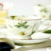 Xícaras pires elegantes Camellia Ceramic Tea Cup e Pires Conjunto - 5,7oz perfeito para festas de chá café da manhã e elegância diária