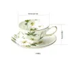 Xícaras pires elegantes Camellia Ceramic Tea Cup e Pires Conjunto - 5,7oz perfeito para festas de chá café da manhã e elegância diária