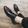 Sapatos de couro de luxo leve italiano Black pontudo