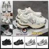Chaussures populaires à semelles épaisses pour femmes 2024 Nouvelles chaussures décontractées polyvalentes en Chine-Chic Turbo Oversize Lovers pour femmes 35-44 garçon