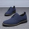 Casual Buty Men Suede Skórzanie Niski krojone płaskie trampki Oxford Klasyczne trampki Wygodna sukienka obuwie