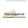 Chaussures bottegaa 2023 Sandales de curseur Lido Designer Femme Slippers Slides Place Flat Rubber Shoe Flip Flop