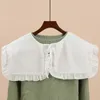 Bow Ties Shirt's Shirt Fake Collar 2024 Vintage Lace Broidered Faux Chemisier Pull décoratif détachable