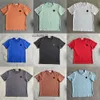 Verão T Mens Designer Pedras Tirina Soldeira Tees Island Tops Man camisa de rua de rua Shorts Sleeve Stone Tshirt Roupas