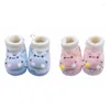 Boots Baby Cozy Fleece Bottises Soft Bottom Cartoon chaussettes de dessins animés nés Crib Chaussures hivernales