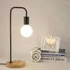 Table Lamps Loft Vintage Desk Lamp E27 Black/White Iron Rod American Countryside Wooden Nordic Bedside Reading Light Fixture
