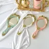 Princess Party Migne Creative Vintage Hand Mirrors Makeup Vanity Mirror Mirror cosmétique à main avec poignée pour cadeaux