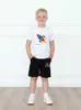 衣料品セットティーンエイジな男の子の夏のスーツの子供用Tシャツ+ショーツ2ピースかわいい宇宙飛行士スーツ子供ボーイカジュアル服setl2405l2405