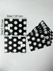 Geschenkverpackung 10pc White Polka-Dot-Einkaufstasche Kleines Zubehör Einkauf schwarz und bedruckte Plastiktüten für Partyveranstaltungen