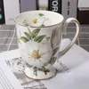 Mokken Exquise Goblet Mug Bone China Cup Afternoon Tea Ceramic Water Persoonlijkheid Creatieve geschenken