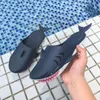 2024 Nuevo diseñador Top Creative Quirky Tiburón Black Green Grey Grey Sandalias para padres Familia Fuera de la familia Fuera de Summer Baotou Sandals Baotou Senadoras Play Slippers