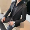 Мужские костюмы в корейском стиле весенний высококачественный карачный пиджак/мужская склонность к бизнес-смокингу/мужчина сплошной цвет одноработники.