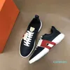 Top Qulaity Brands Scarpe da sneaker !!Pelle di pelle di vitello per uomo Sole in gomma Sole a mano casual a piedi basso top bassa all'ingrosso più economici allenatori per esterni comfort calzature