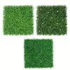 Dekorative Blumen 1PC künstlicher Rasen Simulation Rasengrüne Pflanzwand 50x50 cm Plastikblumendekoration für das Hausgarten Cafe Festlich