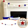 Decoratieve beeldjes Independence Day Star Decoratie hanger Latte Art open haard Home Flocked Christmas Garland voor trappen