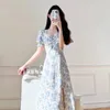 Robes de fête Robe florale de style hepburn rétro français pour les femmes brise la pureté d'été sexy et unique silhouette en forme de poire élégante