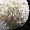 Fleurs décoratives Bouquets de mariage artificiel Simulation Rose blanche avec un ruban Ribine Bridesmaid Bridal Party Home Decor