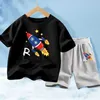 衣料品セットティーンエイジな男の子の夏のスーツの子供用Tシャツ+ショーツ2ピースかわいい宇宙飛行士スーツ子供ボーイカジュアル服setl2405l2405