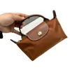 Designer Bag -winkels zijn 95% korting op Mini Single Handle Dumpling Mobiele telefoon Portable Zero Wallet Dames Clothjug7