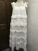 Lässige Kleider Boho Nähen Spitzen Rüschen Gezeiten Bow Spaghetti -Gurtkleid Ethnische Frau Slash Halsband Langes Big Swing Kuchen Holiay Robe