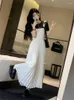 Sıradan elbiseler yaz beyaz kayış uzun elbise moda basit stil pilili büyük cep tatil safari sokak Kore kıyafetleri
