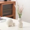 Vases Nordic Ceramic Art Sculptures Modern Luxury INS Résumé Décoration combinaison pour le porche de salon à domicile