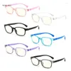 O occhiali da sole cornice anti -occhiali a blu leggeri per bambini Goggles UV