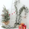 Decoratieve bloemen Flocking slingers nep wijnstokken faux hangende planten bruiloft kerstdecoratie tafel achtergrond boog muur feest huis slaapkamer