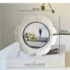 Cornici retrò fraspone di metallo a forma rotonda fiore moderna decorazione casa archiviazione immagine bianca