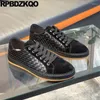 Lässige Schuhe European Sport Round Toe Trainer Sneakers Patchwork Flats Italienische Männer Nubuck gewebtes Cowhide geflochten