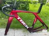 T1000 Carbone Bikesetet T47 Fibre carbone complet Cadres de cyclisme rouge noir UD GENNE GEN 7 Cadre de vélo + poteau de selle + guidon + fourche + casque 50 52 54 558cm en stock