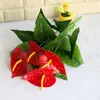 Flores decorativas Kunstmatige Bloem Mooie Bladeren Anthurium Rood Groen Simulatie Oficina Home Party Decoratie Accessoren