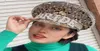 Berets Femmes de mariage Bride Hat Leopard Print Sergent militaire Hen Do Festival Capitaine d'anniversaire Part Hatberets DAVI223309163