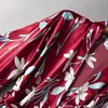 Home Vêtements Short Kimono Robe Sexy Print Fleur Bathrobe de nuit Femmes Summer Robe Dreshing With Belt Silk Rayon Sleepwear Lingerie